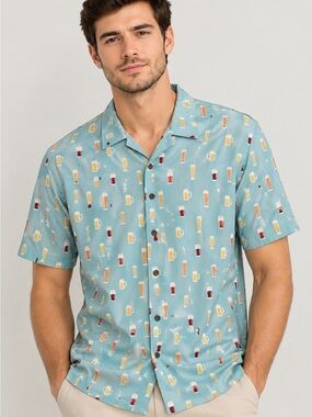 Light Blue Beer Print Polo Shirt, size M.
